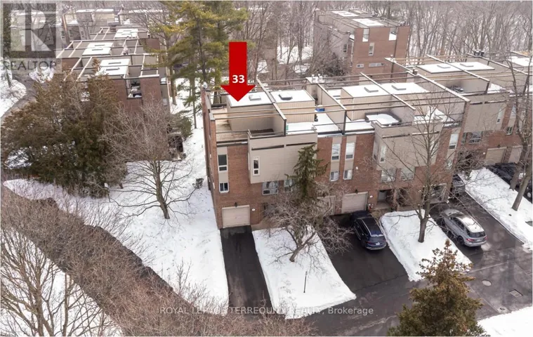 33 - 1250 MARLBOROUGH COURT, Oakville (CP College Park), Ontario L6H2W7