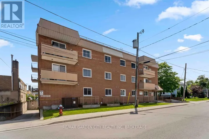 202 - 4692 CRYSLER AVENUE, Niagara Falls (Downtown), Ontario L2E3V8