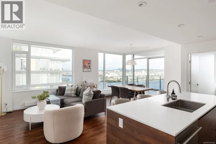 801 369 Tyee Rd, Victoria, British Columbia V9A0B6