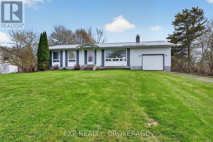 29 HILLCREST STREET, Frontenac Islands (The Islands), Ontario K0H2Y0