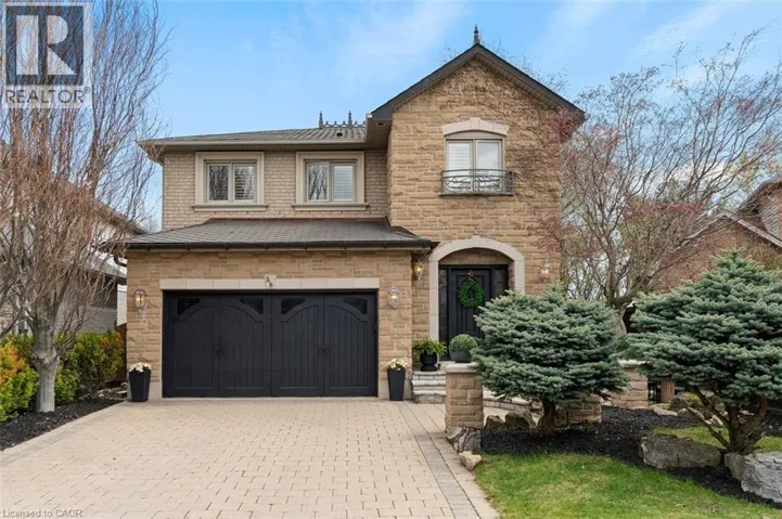 58 VALMONT Street, Ancaster, Ontario L9G4Y5