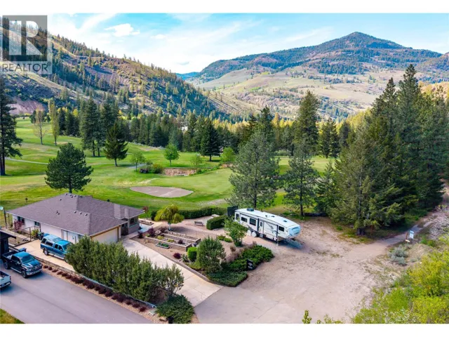 202 Range Road, Kaleden, British Columbia V0H1K0