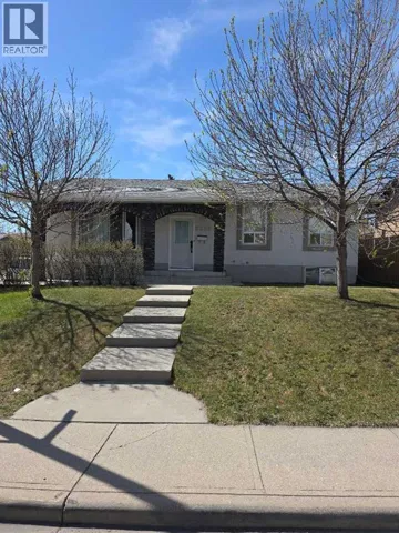 3503 48 Street NE, Calgary, Alberta T1Y1S3
