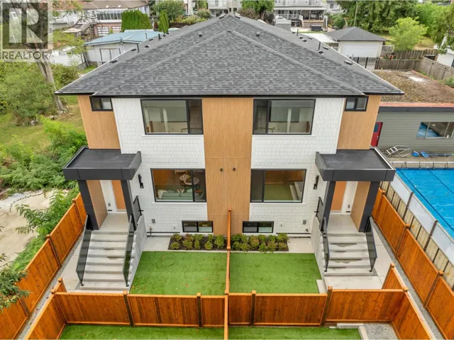 4 7750 MAYFIELD STREET, Burnaby, British Columbia V5E2J6