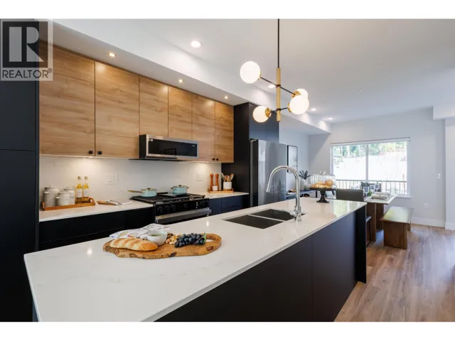 25 10640 248 STREET, Maple Ridge, British Columbia V2W0K9