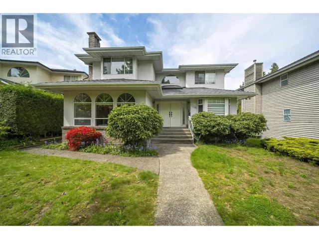 7135 4TH STREET, Burnaby, British Columbia V5E3X7