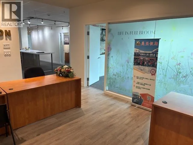 203-204 8580 CAMBIE ROAD, Richmond, British Columbia V6X4J8