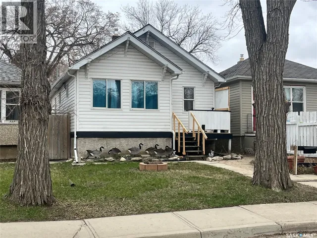 1166 RETALLACK STREET, Regina, Saskatchewan S4T2H5