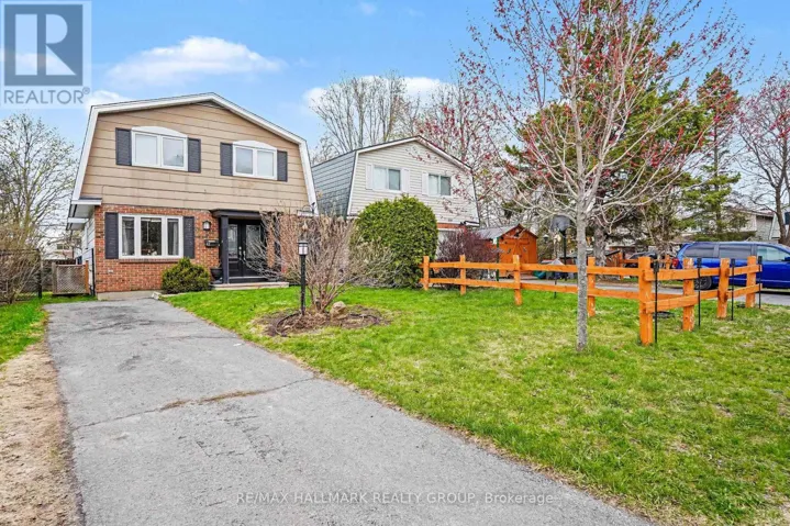 62 PRIAM WAY, Ottawa, Ontario K2H8S8