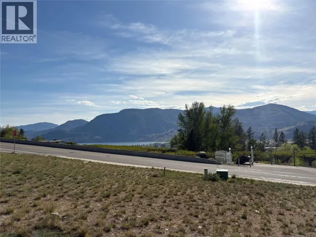 703 Pineview Road, Penticton, British Columbia V2A7S8