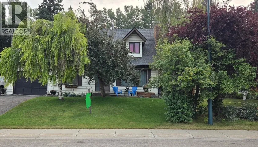 1249 Valley View Drive, Sparwood, British Columbia V0B2G2