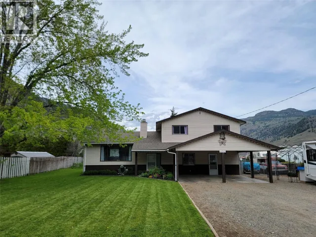 430 2nd Avenue, Keremeos, British Columbia V0X1N2