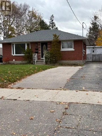 LOWER - 139 BYRON AVENUE, Kitchener, Ontario N2C1Z7