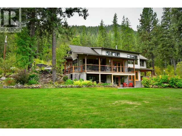2660 SHOREACRES-GOOSE CREEK Road, Shoreacres, British Columbia V1N4P4