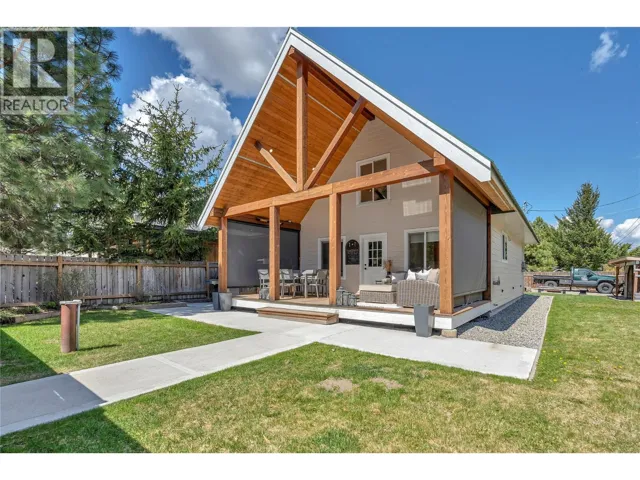 120 2nd Street, Tulameen, British Columbia V0X1W0