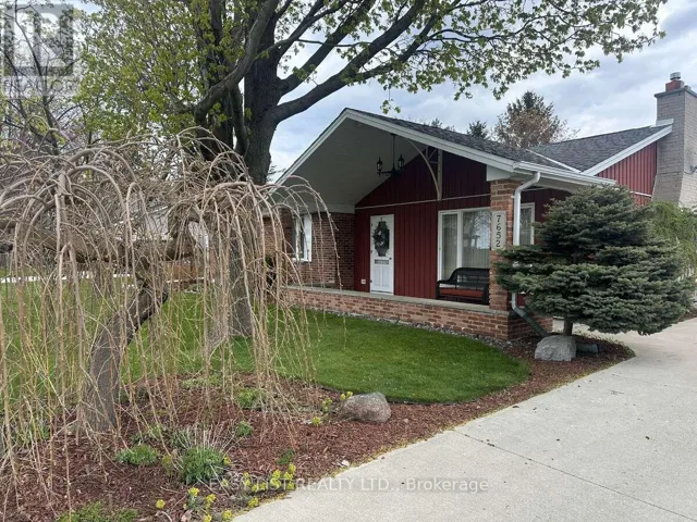7652 HARRIS POINT DRIVE, Plympton-Wyoming (Plympton Wyoming), Ontario N0N1J6