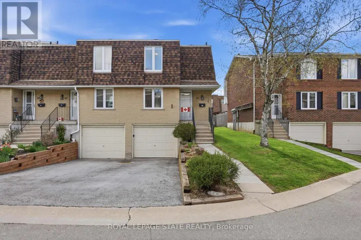 21 - 299 LIMERIDGE ROAD W, Hamilton (Rolston), Ontario L9C2V4