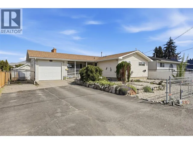 1087 LAROQUE Street, Kamloops, British Columbia V2B5L6