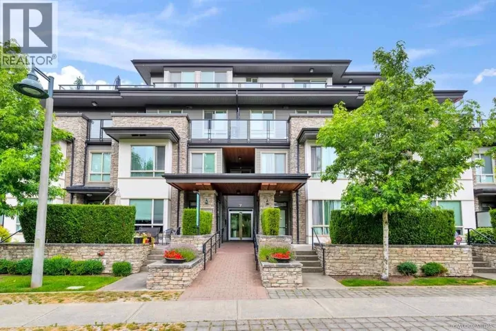 103 7478 BYRNEPARK WALK, Burnaby, British Columbia V3N0B5