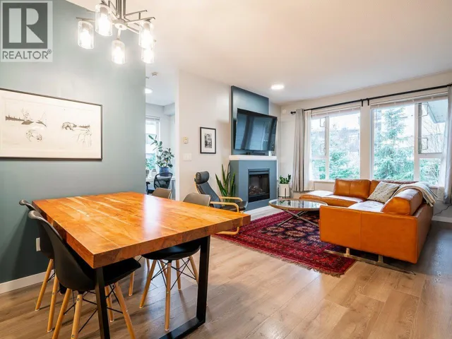 412 4723 DAWSON STREET, Burnaby, British Columbia V5C0A7