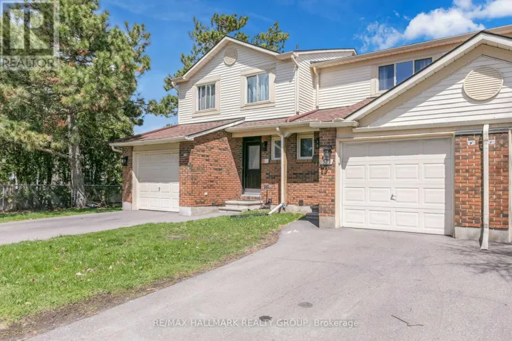 44 - 529 CANOTIA PLACE, Ottawa, Ontario K4A2J3