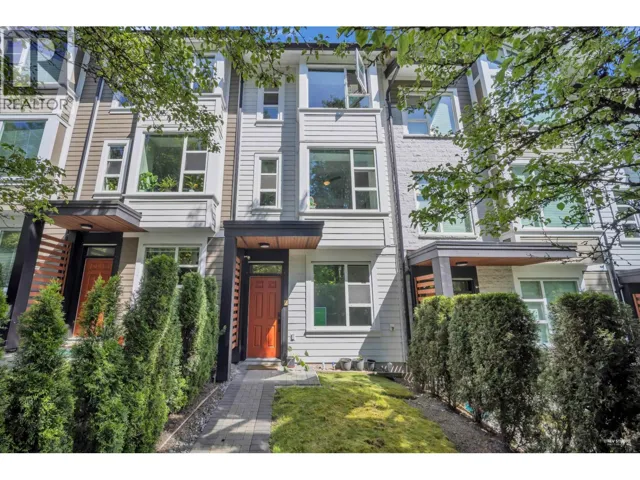 33 1299 COAST MERIDIAN ROAD, Coquitlam, British Columbia V3E0H6