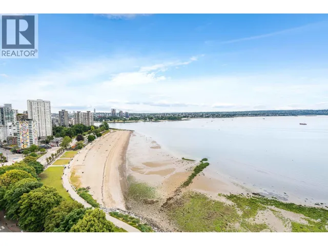 201 1995 BEACH AVENUE, Vancouver, British Columbia V6G2Y3
