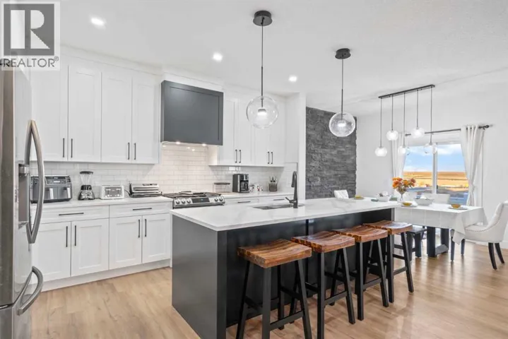 818 Edgefield Street, Strathmore, Alberta T1P0H6