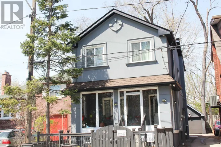38 GLENVALLEY DRIVE, Toronto (Mount Dennis), Ontario M6M4V9