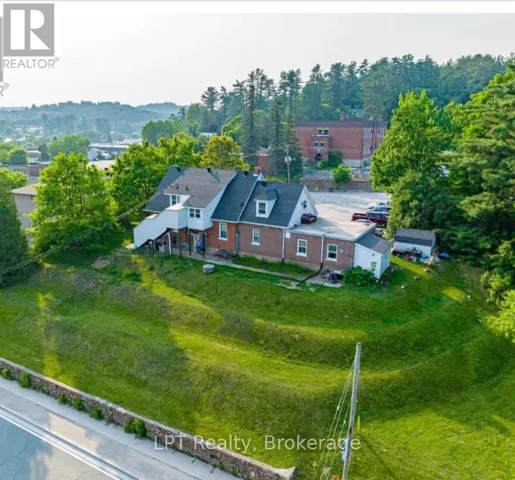 33 FLINT AVENUE, Bancroft (Bancroft Ward), Ontario K0L1C0