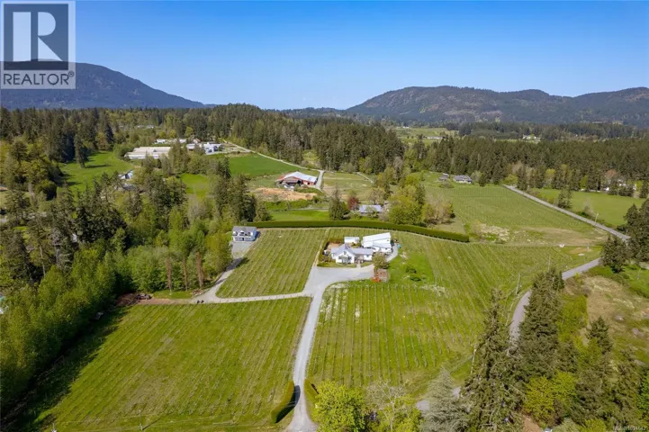 6798 Norcross Rd, Duncan, British Columbia V9L6C3