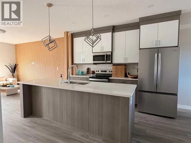 30 Red Sky Manor NE, Calgary, Alberta T3N2M2
