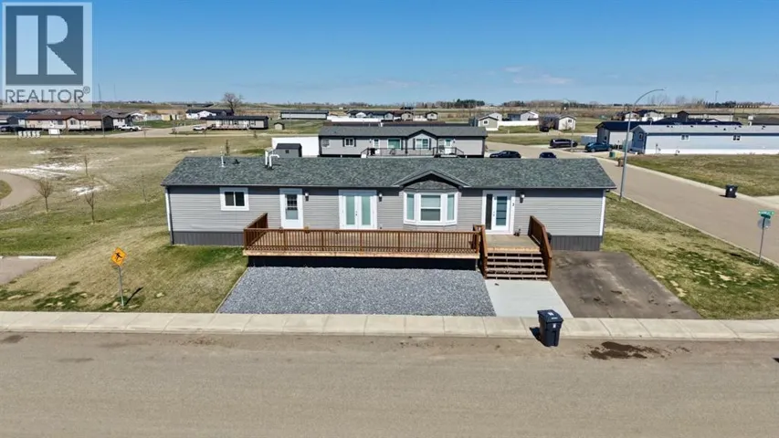 3 Meadowplace Manor E, Brooks, Alberta T1R0W9