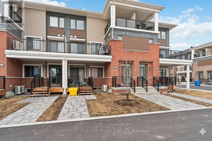 2035 SEELEYS BAY STREET, Ottawa, Ontario K2J3V5