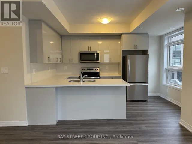 102 - 1585 ROSE WAY, Milton (CB Cobban), Ontario L9T7E7