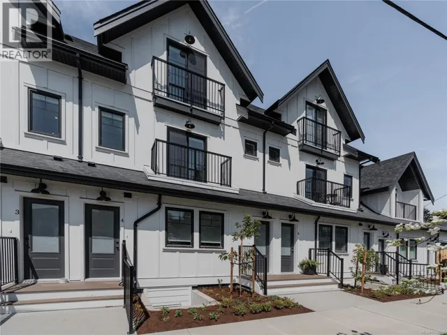 2 1830 Allenby Rd, Victoria, British Columbia V8R3B7