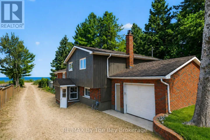 342 COASTLINE DRIVE, Wasaga Beach, Ontario L9Z2M4