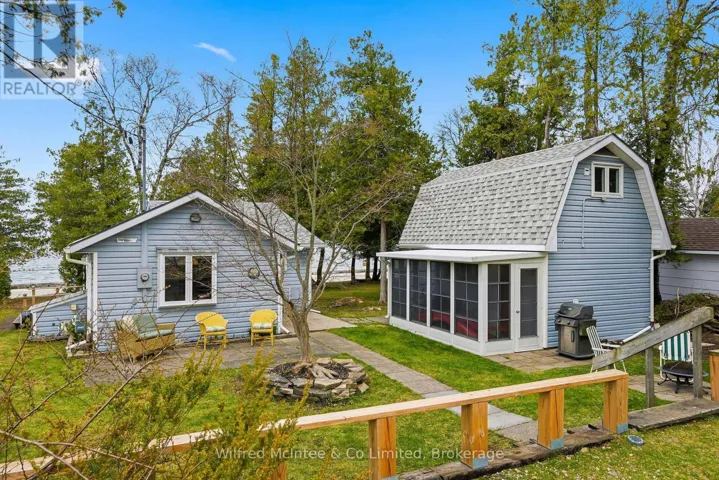 23 FENTON DRIVE, Saugeen Shores, Ontario N0H2C6