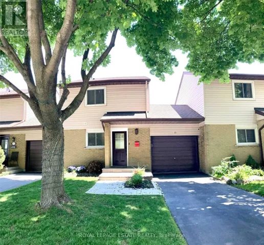 70 - 35 QUEENSLEA DRIVE, Hamilton (Quinndale), Ontario L8W1T7