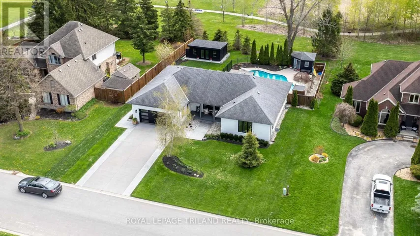 9 HERITAGE PLACE, Middlesex Centre (Ilderton), Ontario N0M2A0