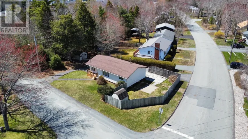 293 Kydd Street, Bridgewater, Nova Scotia B4V3H2
