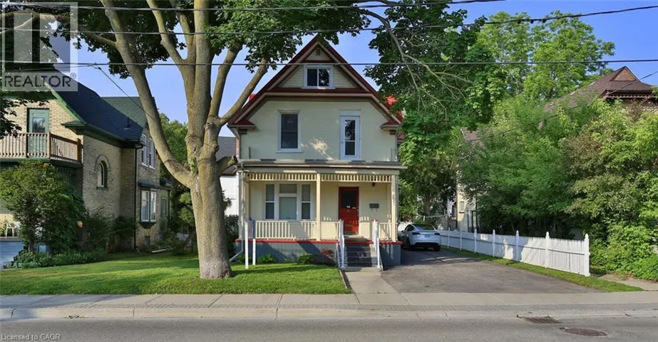 127 DUKE Street E, Kitchener, Ontario N2H1A6