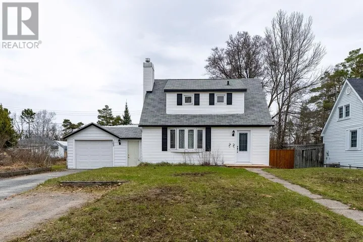 102 Whitney Ave, Espanola, Ontario P5E1B1