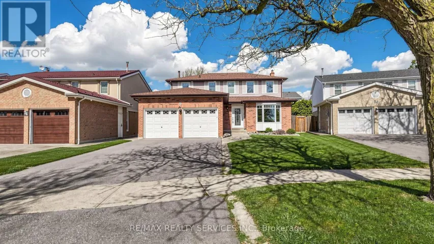 72 NANTUCKET CRESCENT, Brampton (Westgate), Ontario L6S3X5
