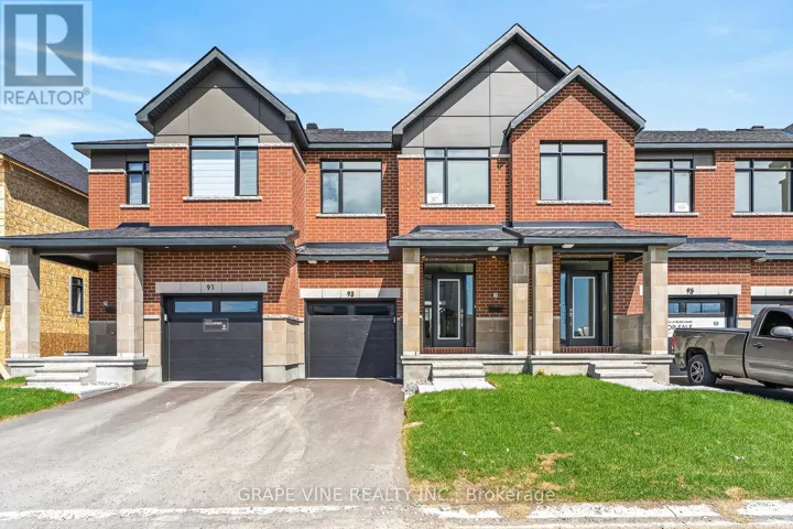93 SAN FELICE CIRCLE, Ottawa, Ontario K2S2R9