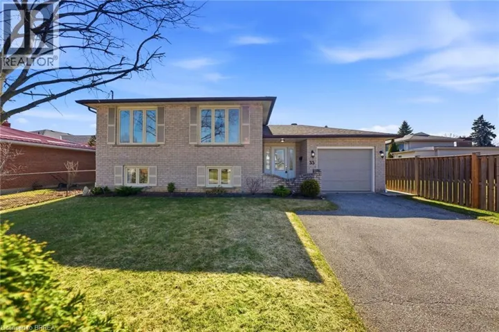 35 BERNARD Avenue, Brantford, Ontario N3R7K7