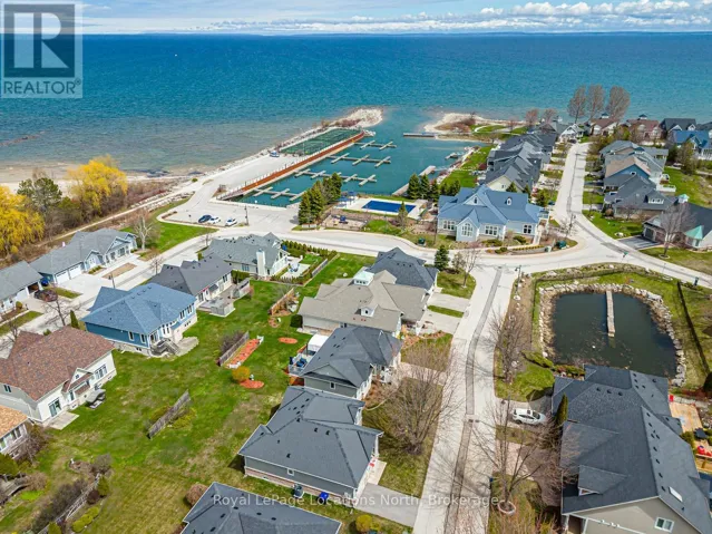 58 CLUBHOUSE DRIVE, Collingwood, Ontario L9Y4Z6