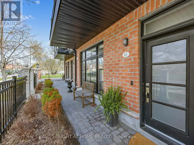 61 - 8177 KIPLING AVENUE, Vaughan (West Woodbridge), Ontario L4L2A3