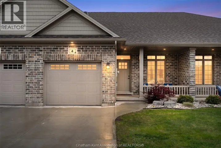 4 JONATHAN STREET, Chatham, Ontario N7M6M1