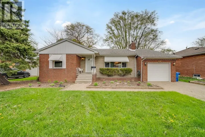262 HENKEL PLACE, Windsor, Ontario N8Y2E7